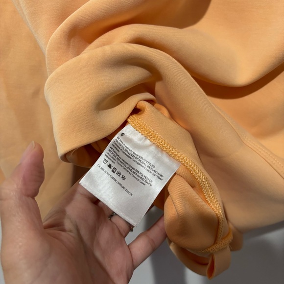 Lululemon Softstreme Perfectly Oversized Cropped Crew Sweatshirt Size 6 - Picture 4 of 5